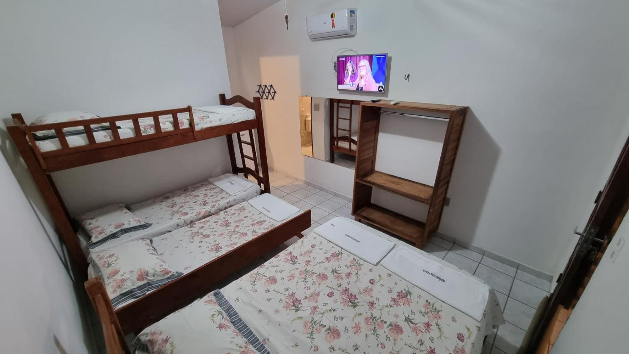 Quarto Família com Banheiro Privativo